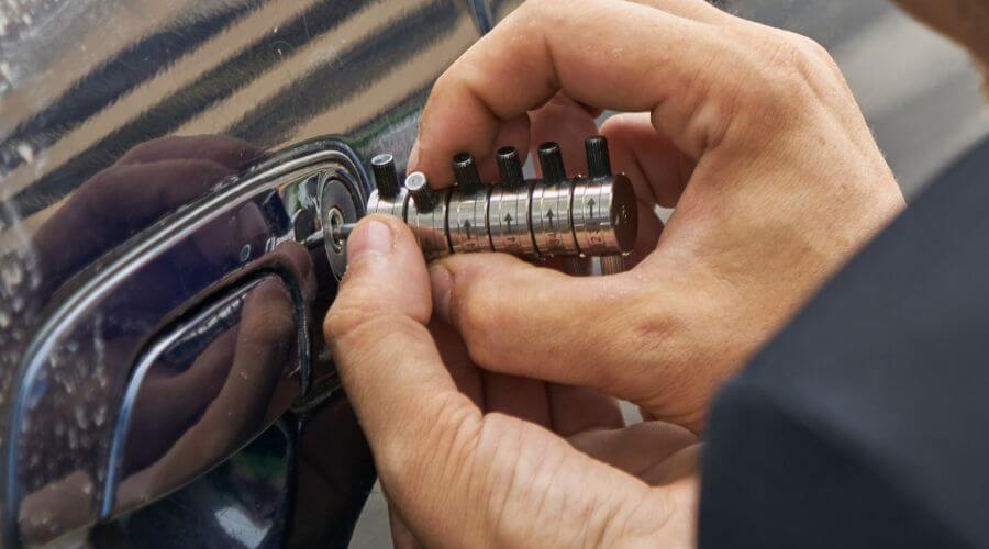 Professional gutter cleaning in Royse City, TX